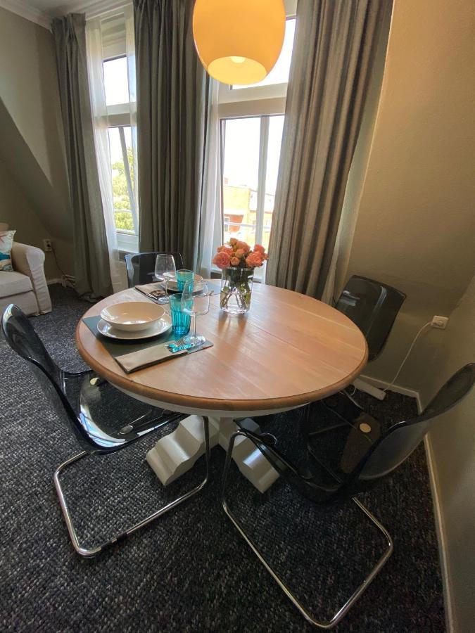 Zentraler Altbaucharme Mit Blick Ueber Stadt Apartment *